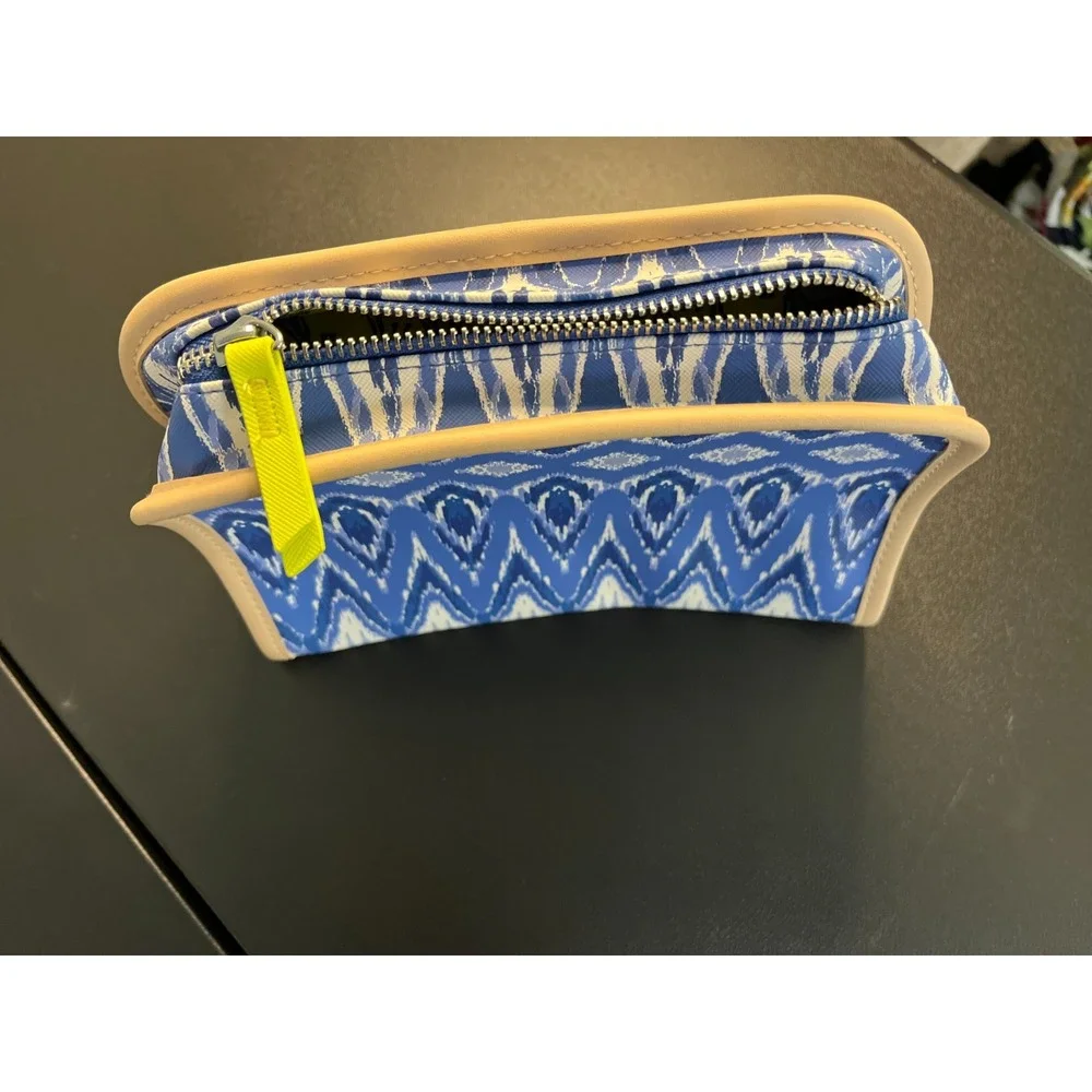 Stella & Dot Blue Ikat Makeup‎ Cord Pouch Travel Bag Yellow Zebra Lining